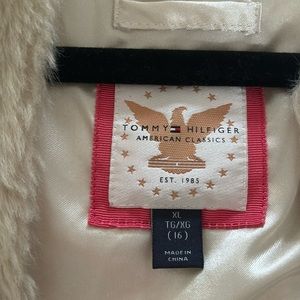 Tommy Hilfiger girls Fur vest